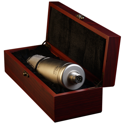 Peluso Microphone Lab 22 47 LE Vacuum Tube Large Diaphragm Condenser Microphone